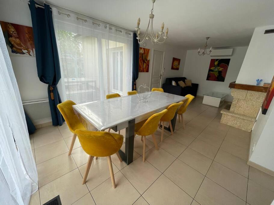 Maison De Vacances Familiale Ouistreham Εξωτερικό φωτογραφία